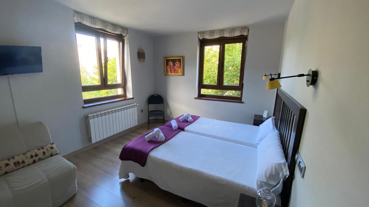 Hotel La Cuna Del Sella Oseja de Sajambre Dış mekan fotoğraf