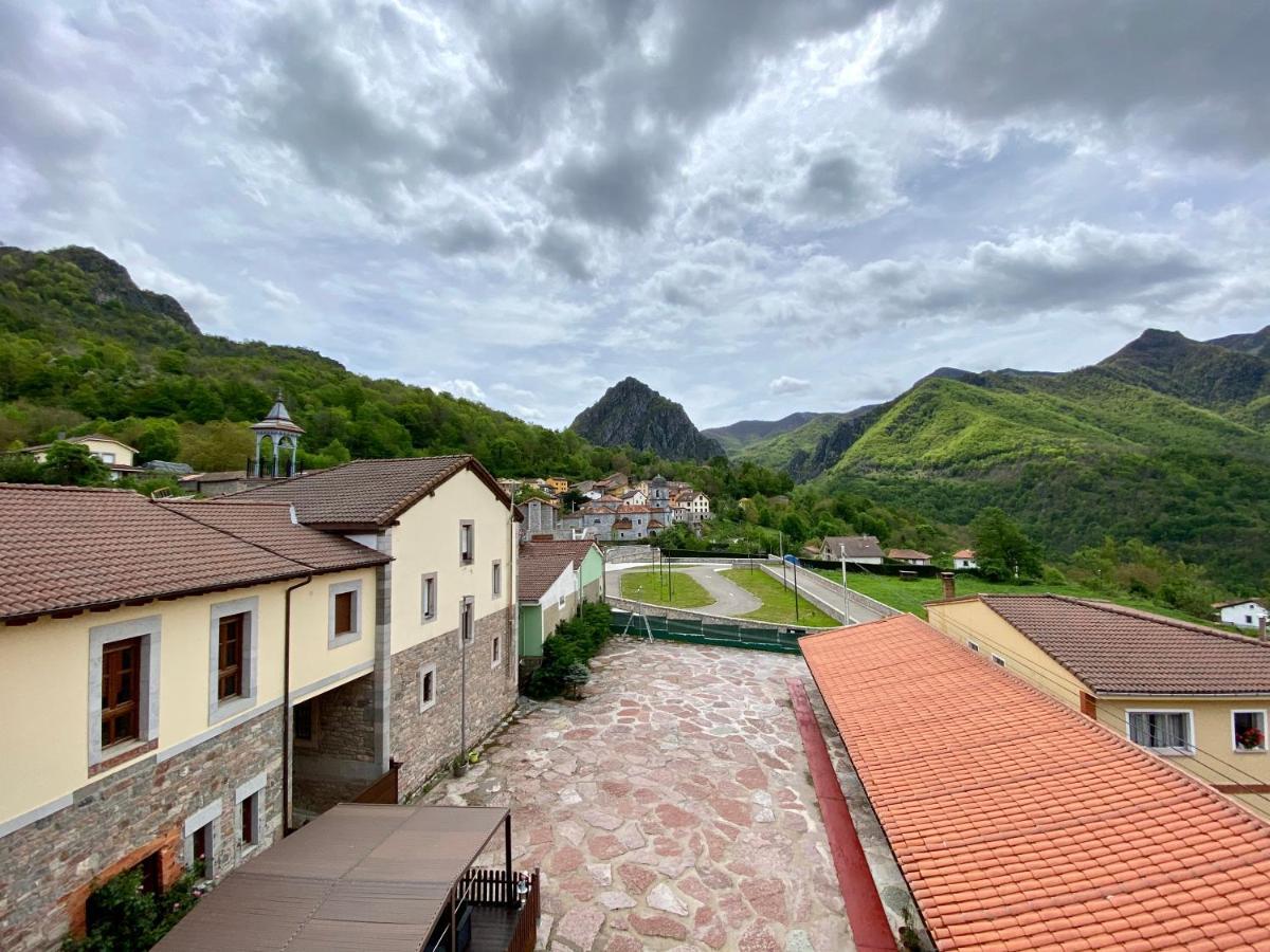 Hotel La Cuna Del Sella Oseja de Sajambre Dış mekan fotoğraf