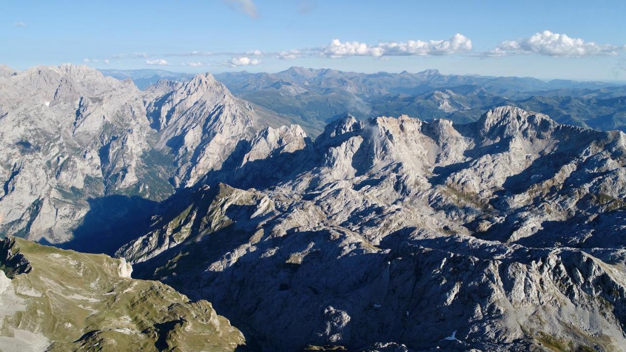 Hotel La Cuna Del Sella Oseja de Sajambre Dış mekan fotoğraf