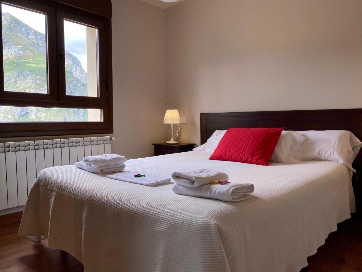 Hotel La Cuna Del Sella Oseja de Sajambre Dış mekan fotoğraf
