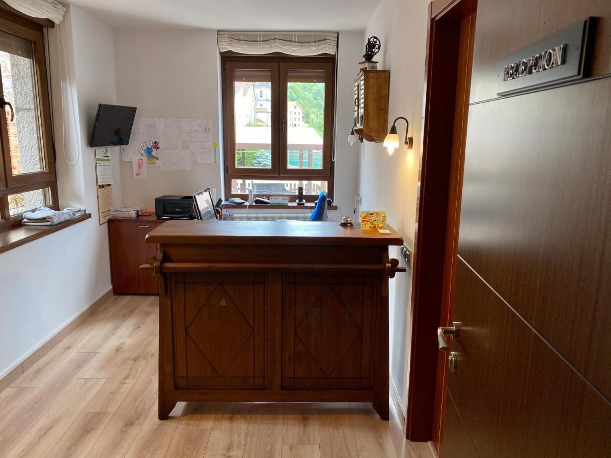 Hotel La Cuna Del Sella Oseja de Sajambre Dış mekan fotoğraf